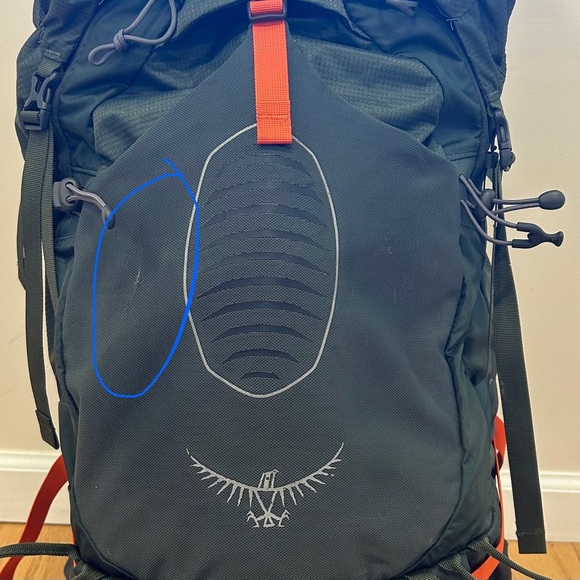 Osprey Atmos AG 65 Green Backpack Size small 16-19” Backpacking - Picture 10 of 10